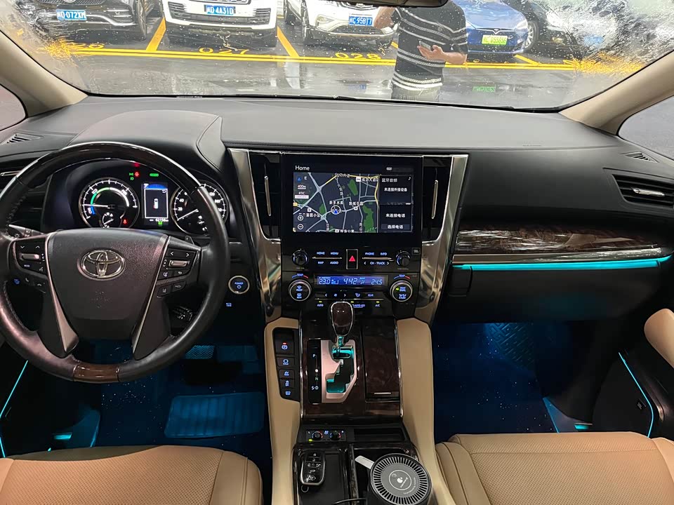 Toyota Elfa Toyota Elfa