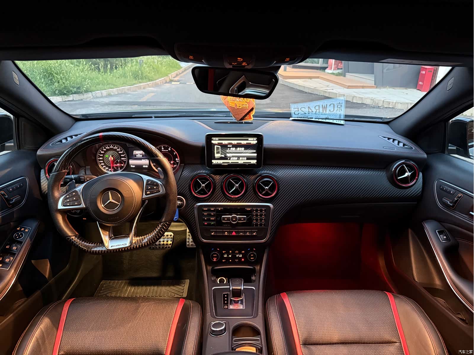 Mercedes-Benz A-Class, 2014 12