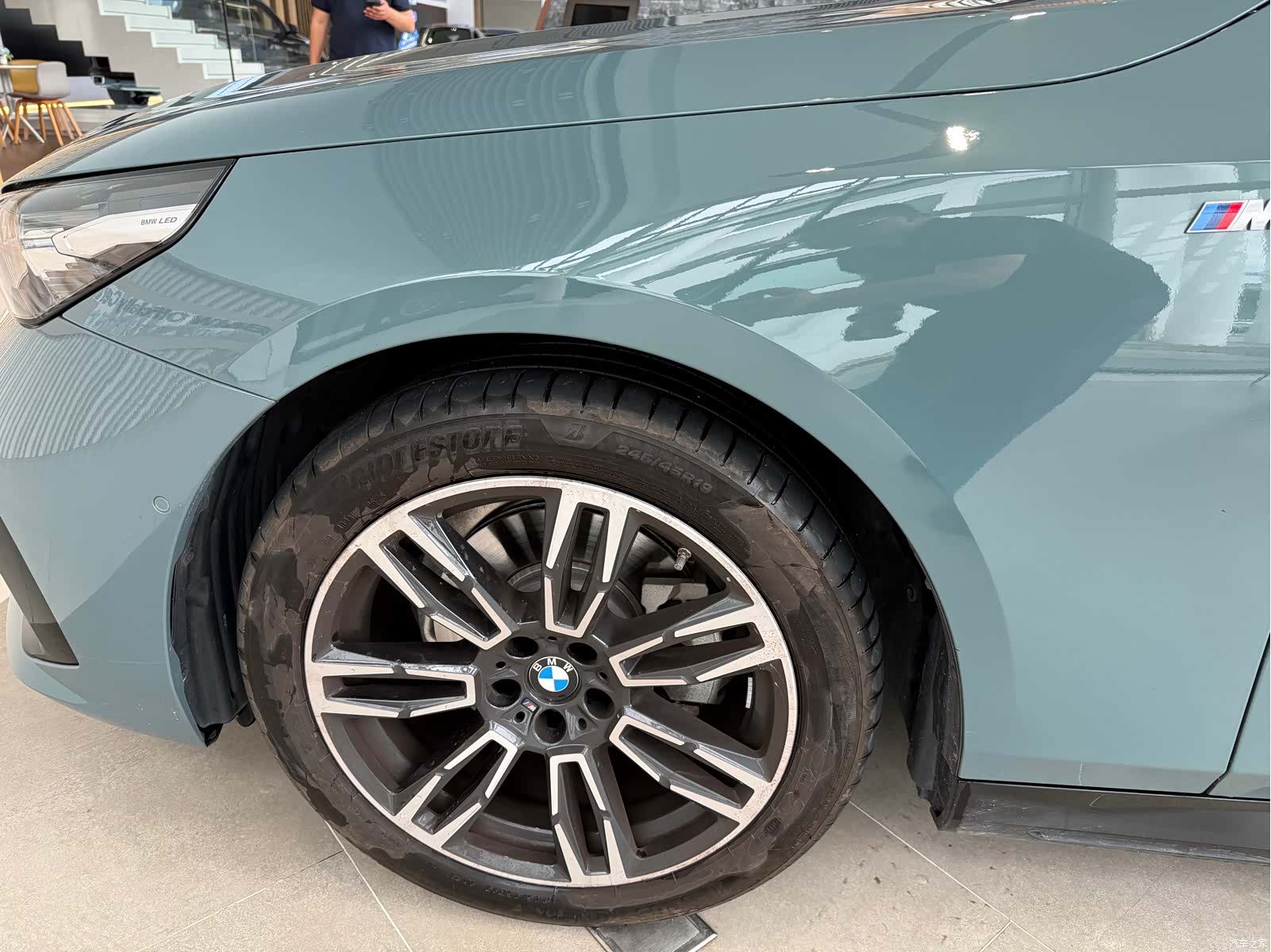 BMW 5 Series, 2026 все фото
