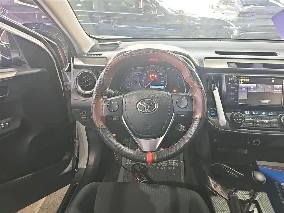 Toyota RAV4 Rongfang