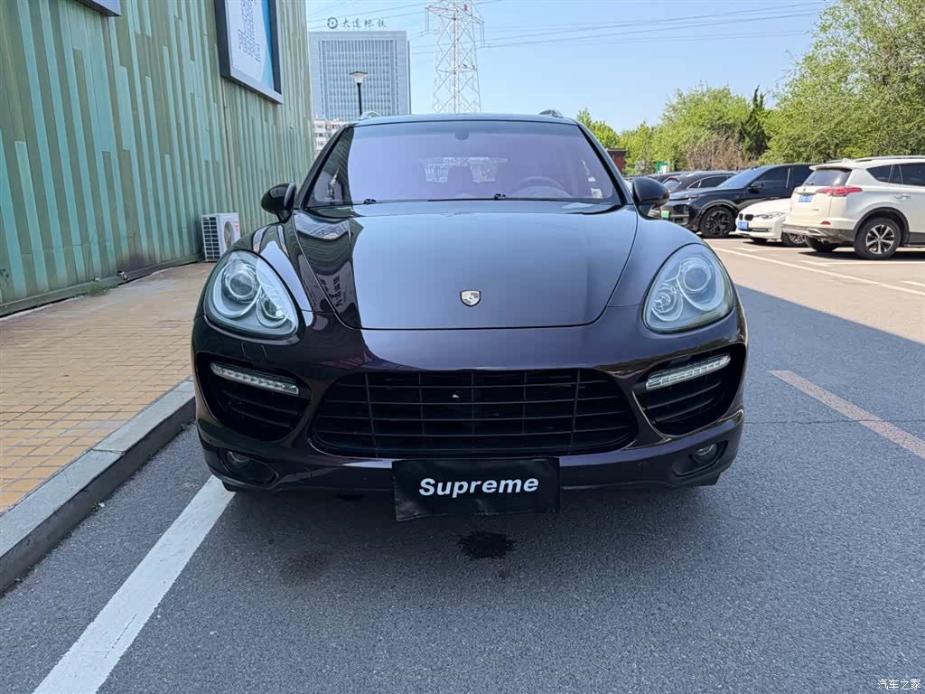 Porsche Cayenne, 2011 2