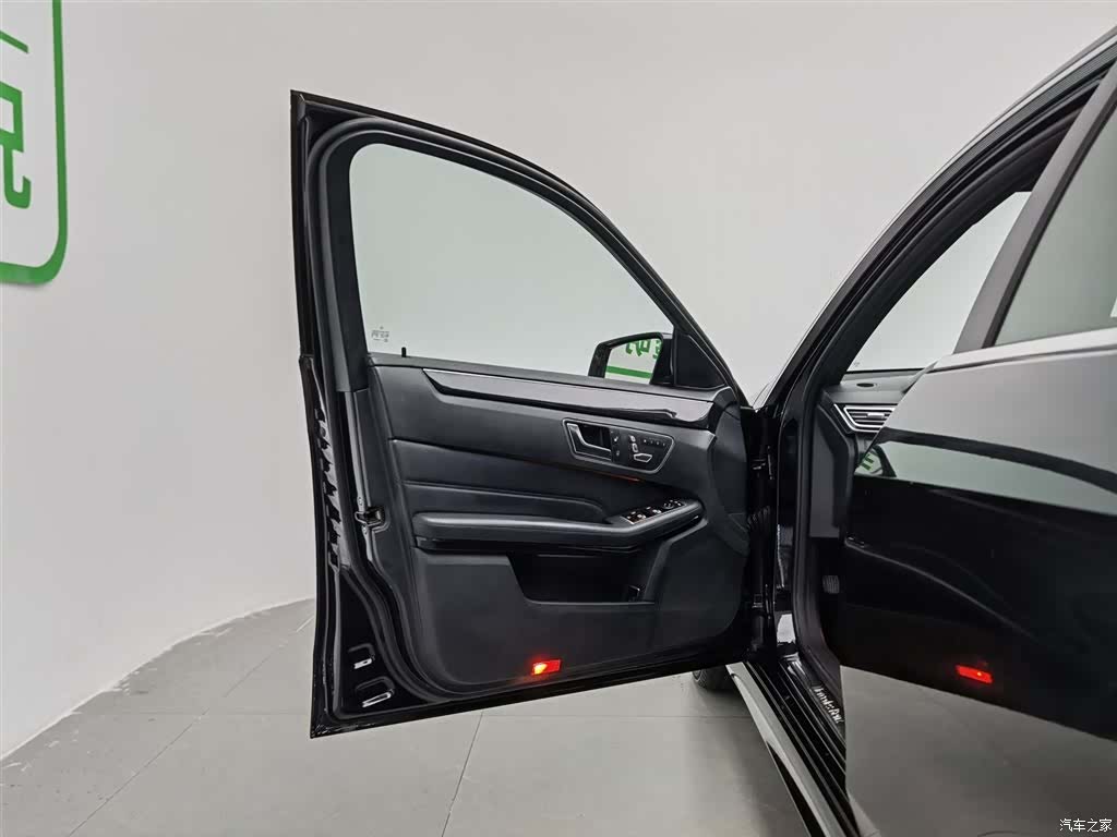 Mercedes-Benz E-Class, 2016 8
