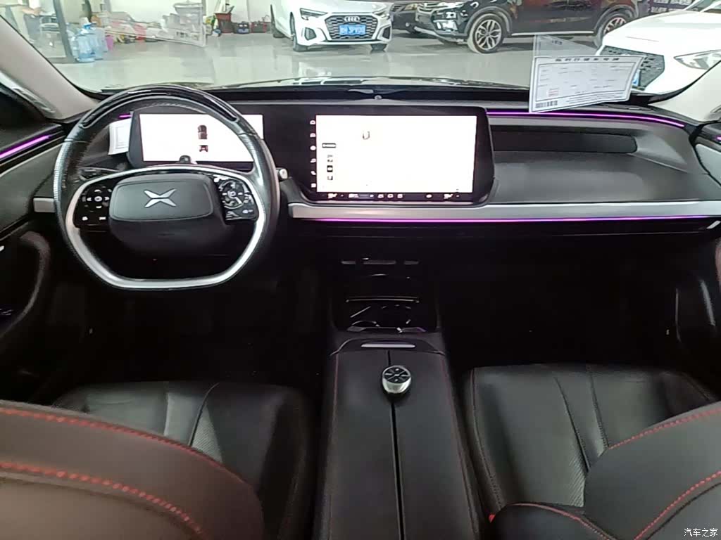 Xpeng P7, 2022 10
