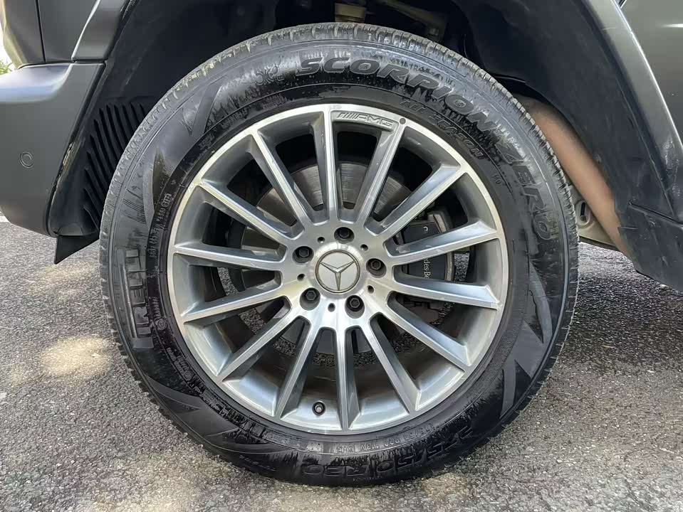 Mercedes-Benz G-class