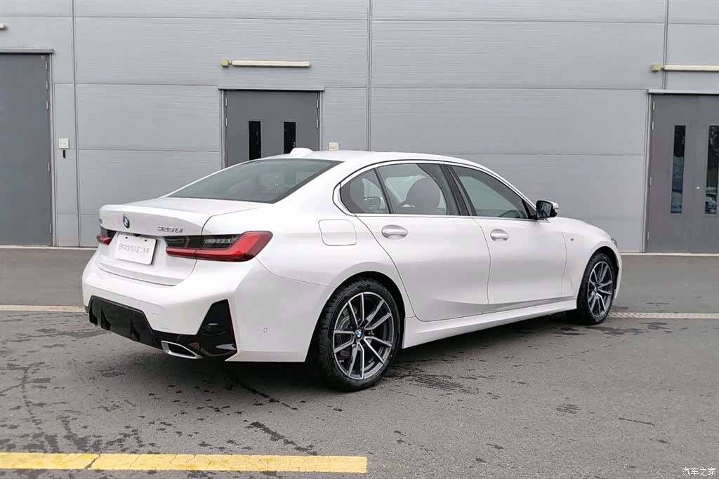 BMW 3 Series, 2026 3