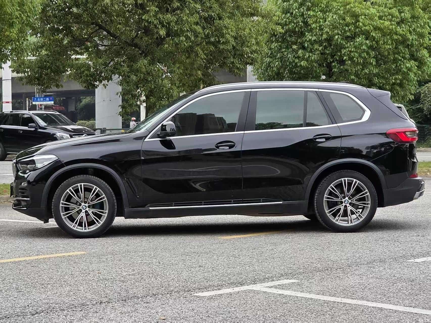 BMW X5, 2022 9