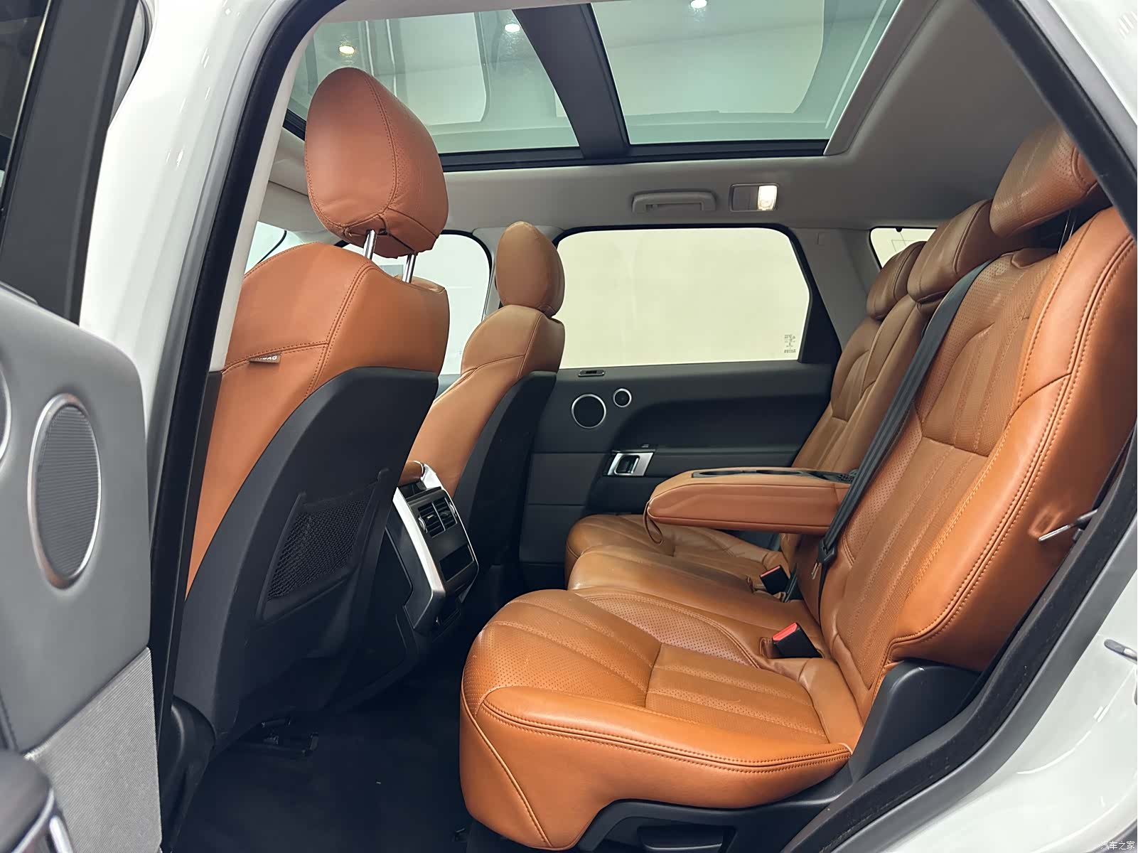 Land Rover Range Rover, 2015 10