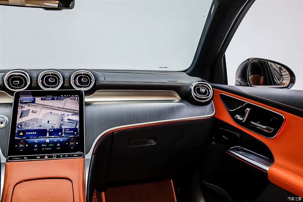 Mercedes-Benz GLC, 2025 24