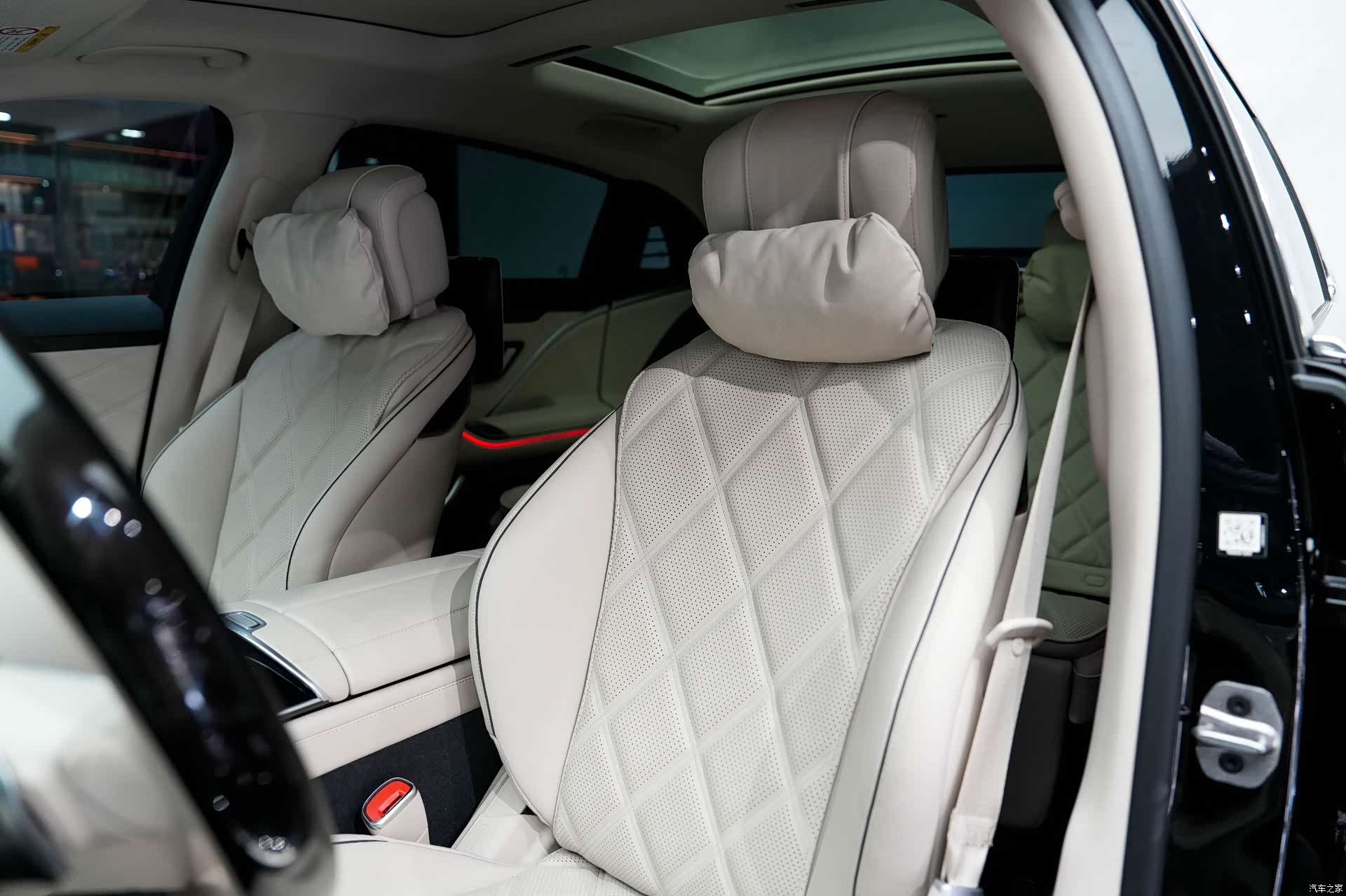 Maybach S-Class, 2026 18
