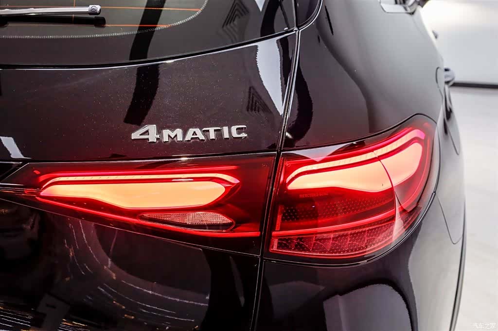 Mercedes-Benz GLC, 2025 11