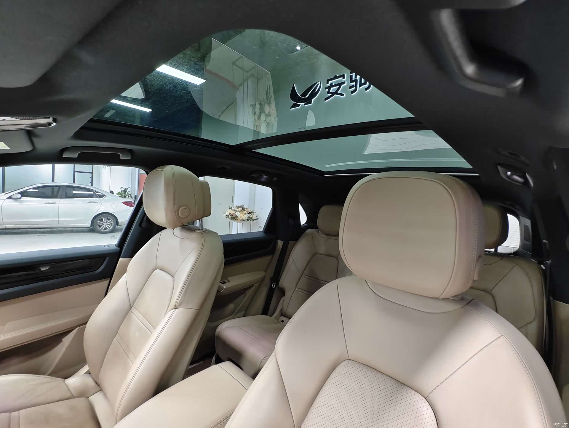 Porsche Cayenne, 2018 13