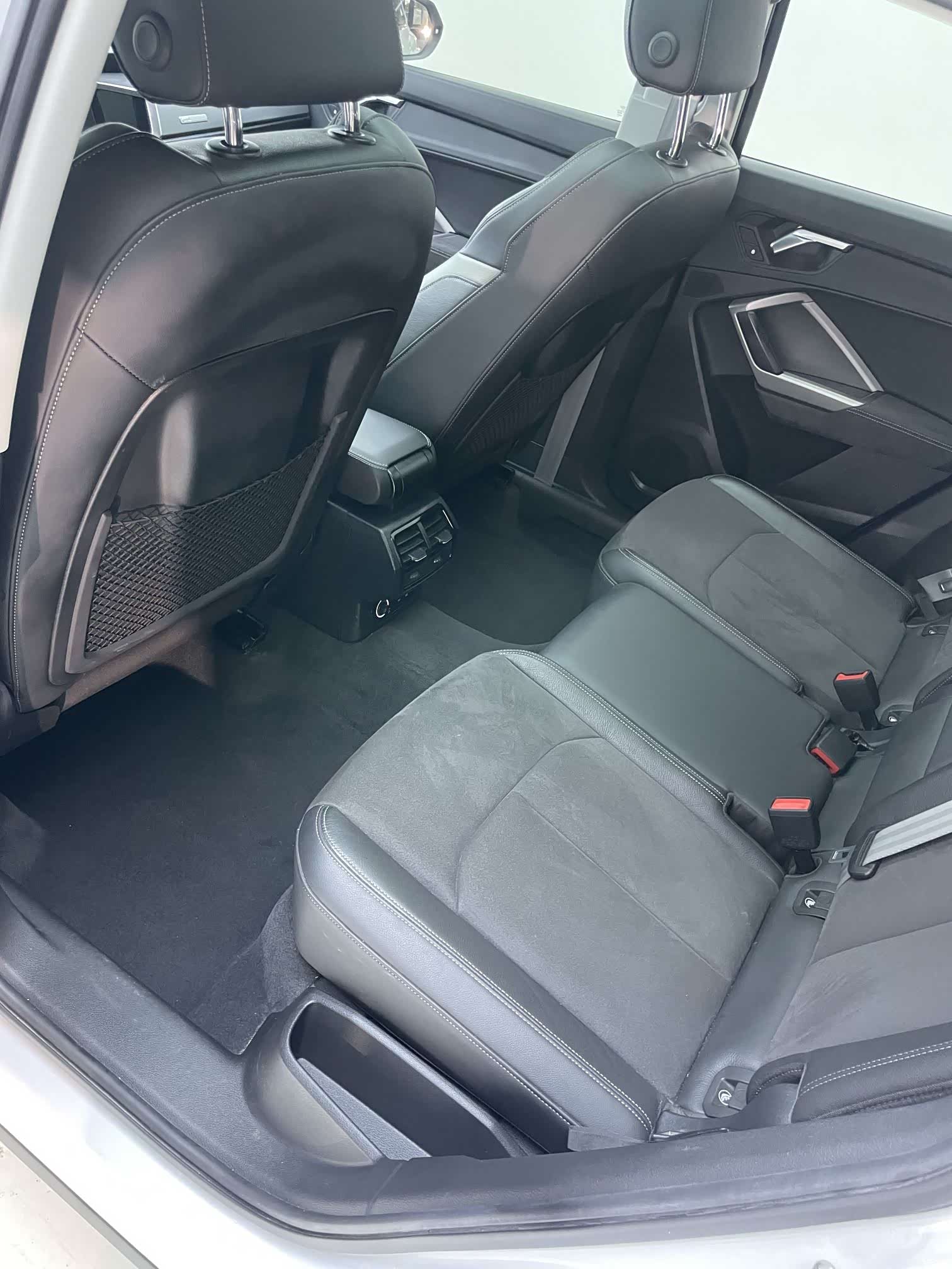 Audi Q3, 2023 17