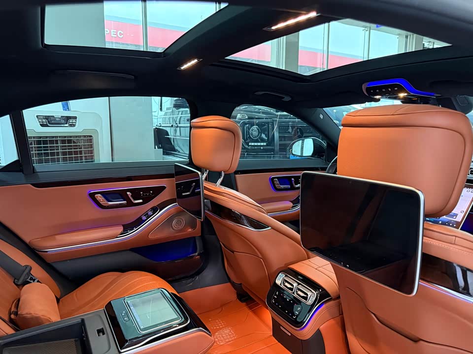 Mercedes-Benz S-class Mercedes-Benz S-class