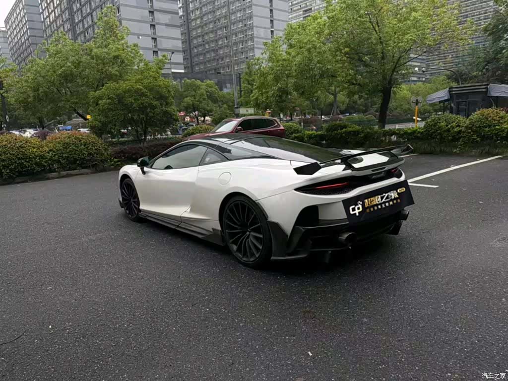 McLaren GT, 2023 все фото
