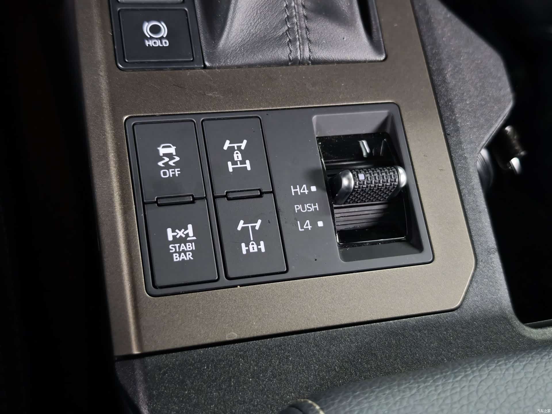 Toyota Prado, 2025 17