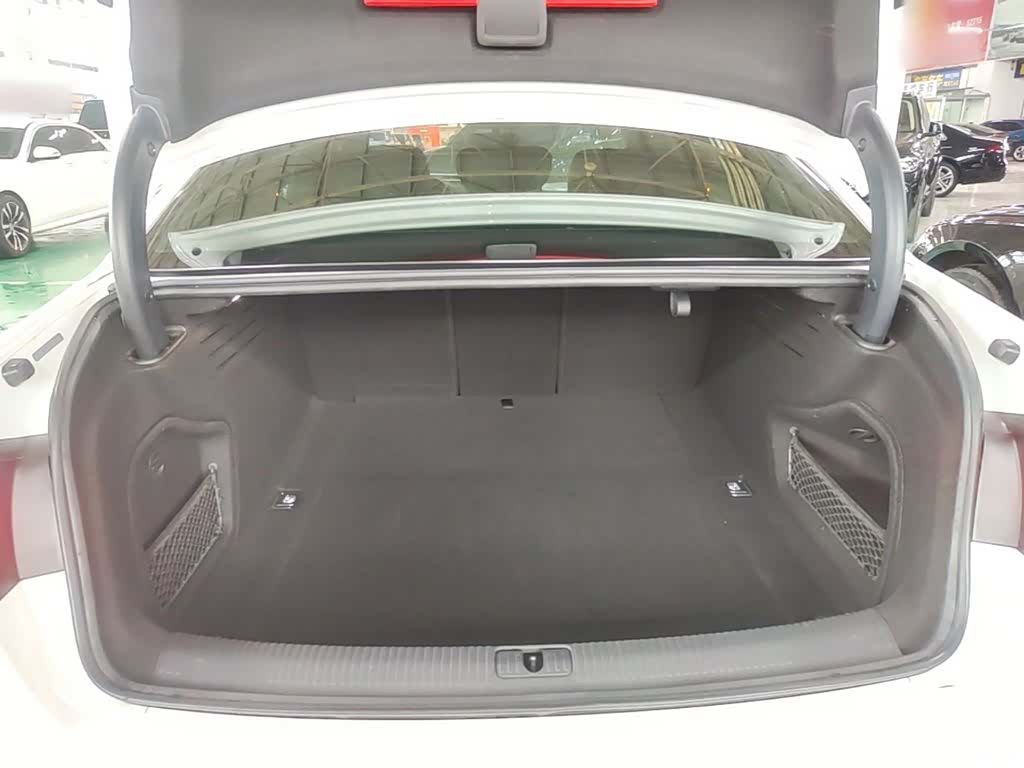 Audi A4L, 2021 19