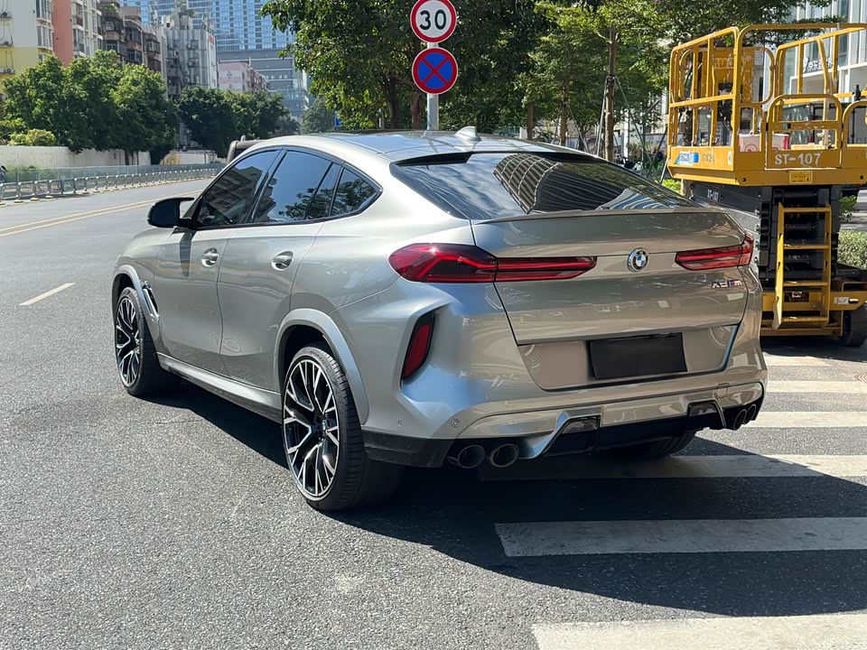 BMW X6 M