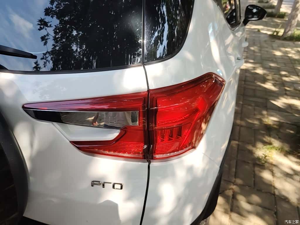 BYD Yuan, 2022 8