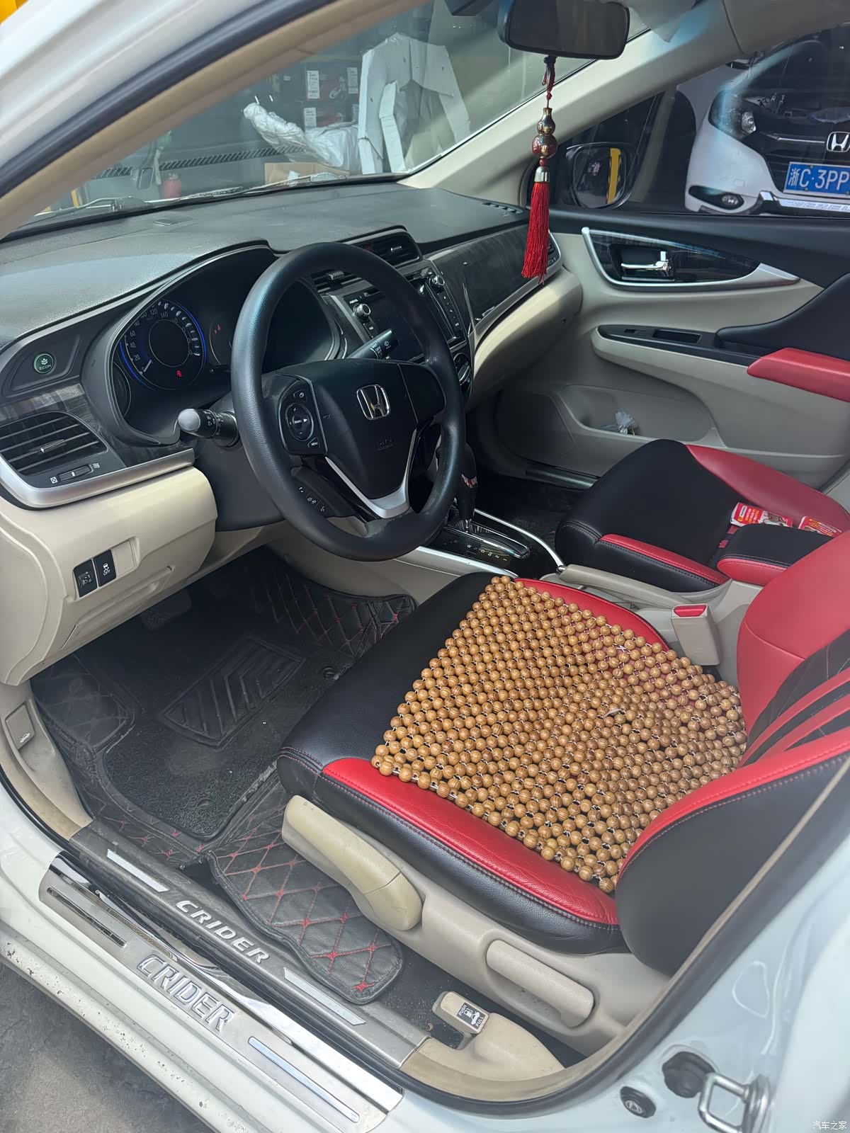 Honda Crider, 2015 8