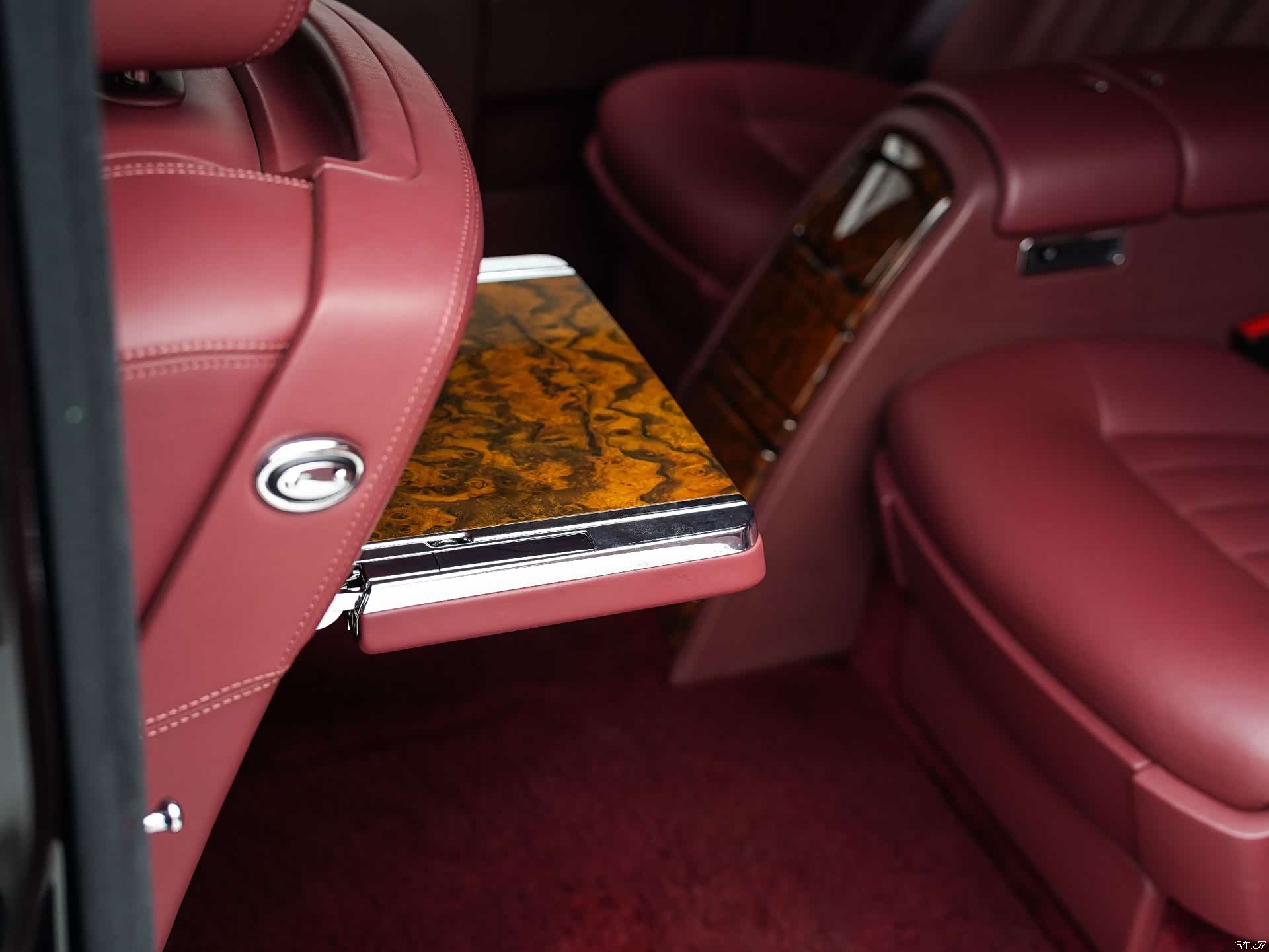 Rolls-Royce Phantom, 2011 15