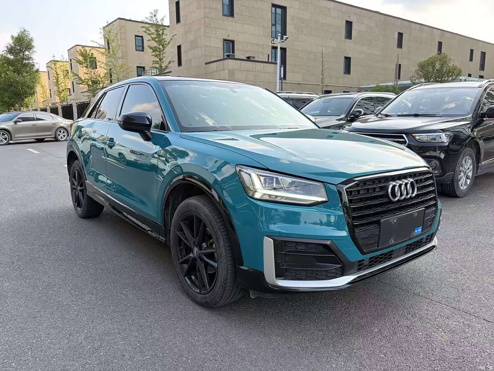 Audi Q2L, 2020 3