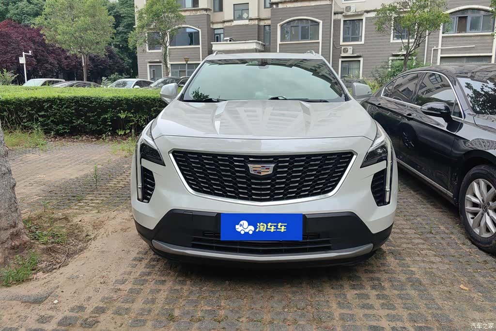 Cadillac XT4, 2019 2