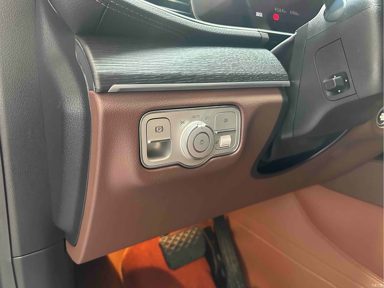 Mercedes-Benz GLE, 2024 12
