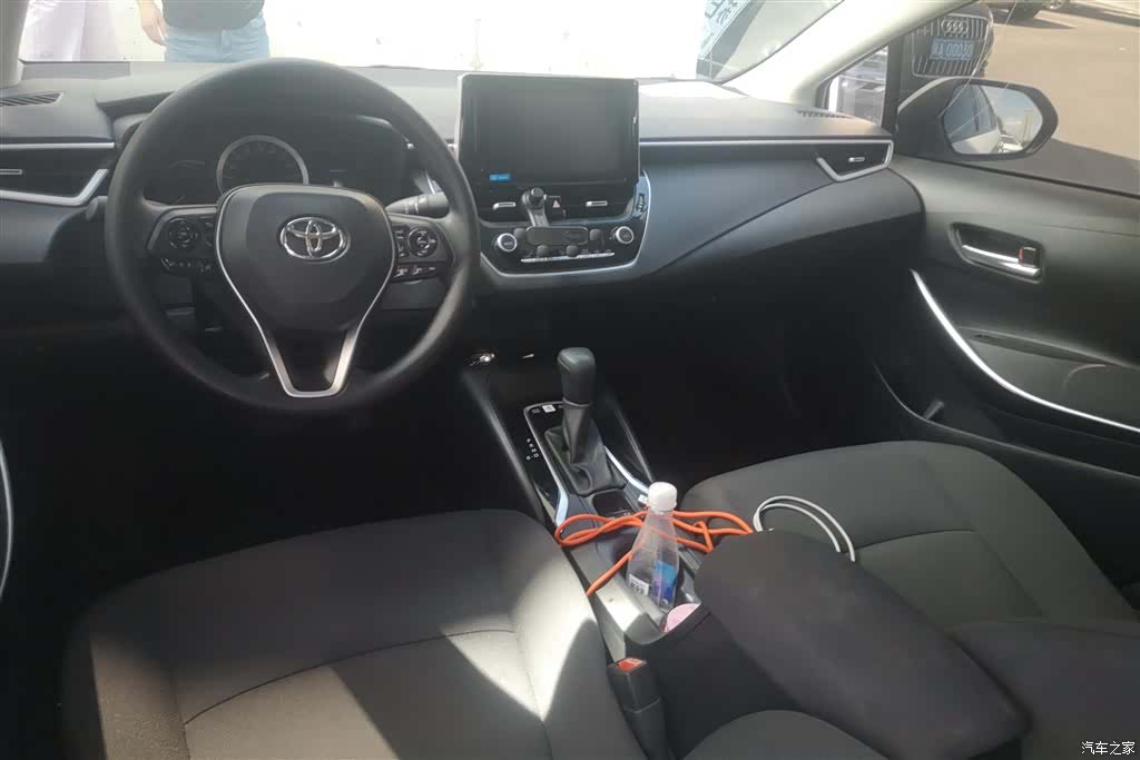 Toyota Corolla, 2022 12