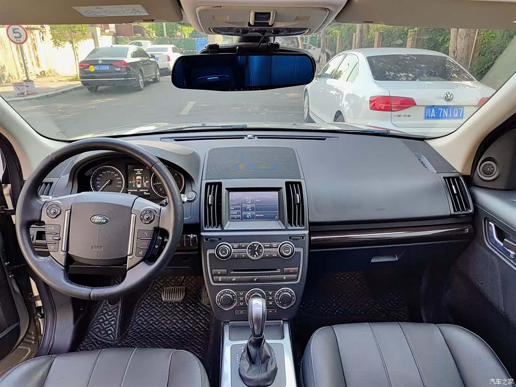 Land Rover SD4, 2014 10