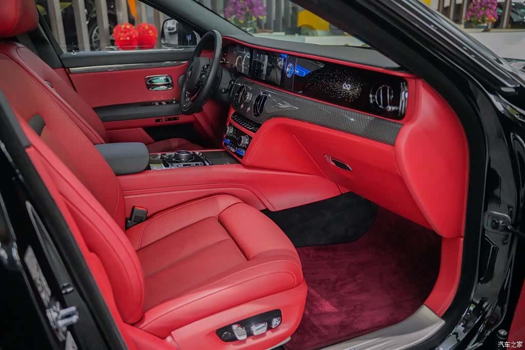 Rolls-Royce Ghost, 2022 26