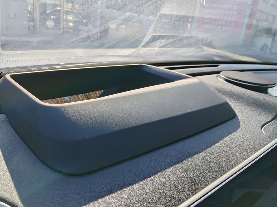 Geely Galaxy Galaxy E8