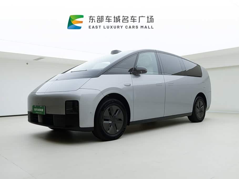 Li Auto MEGA 2024 Ultra