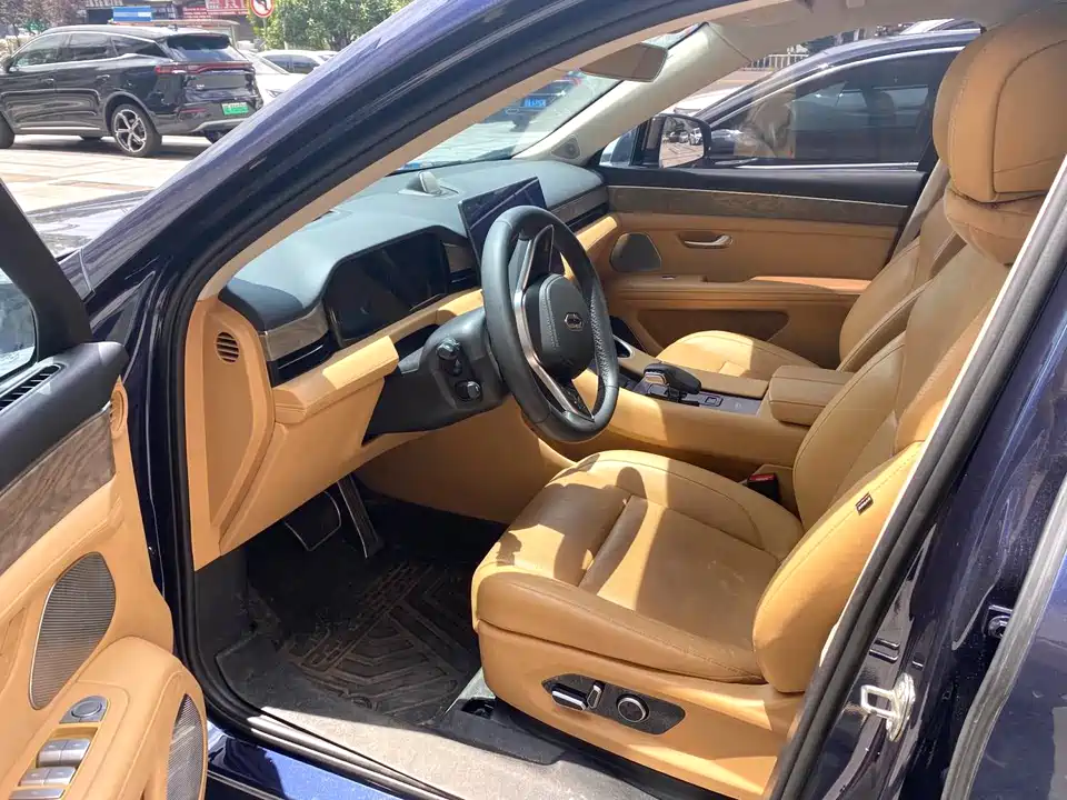 HarmonyOS Ask the world M5