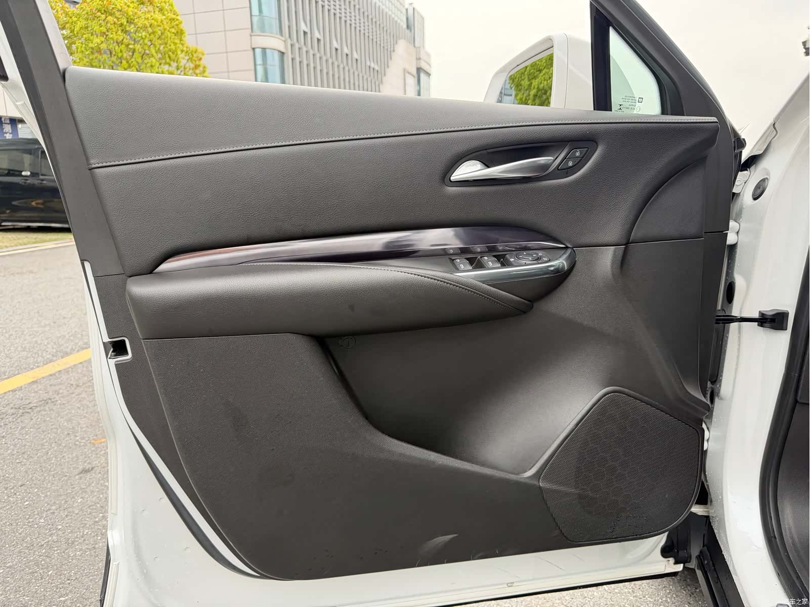 Cadillac XT4, 2021 все фото