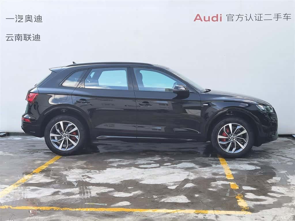 Audi Q5L, 2025 4
