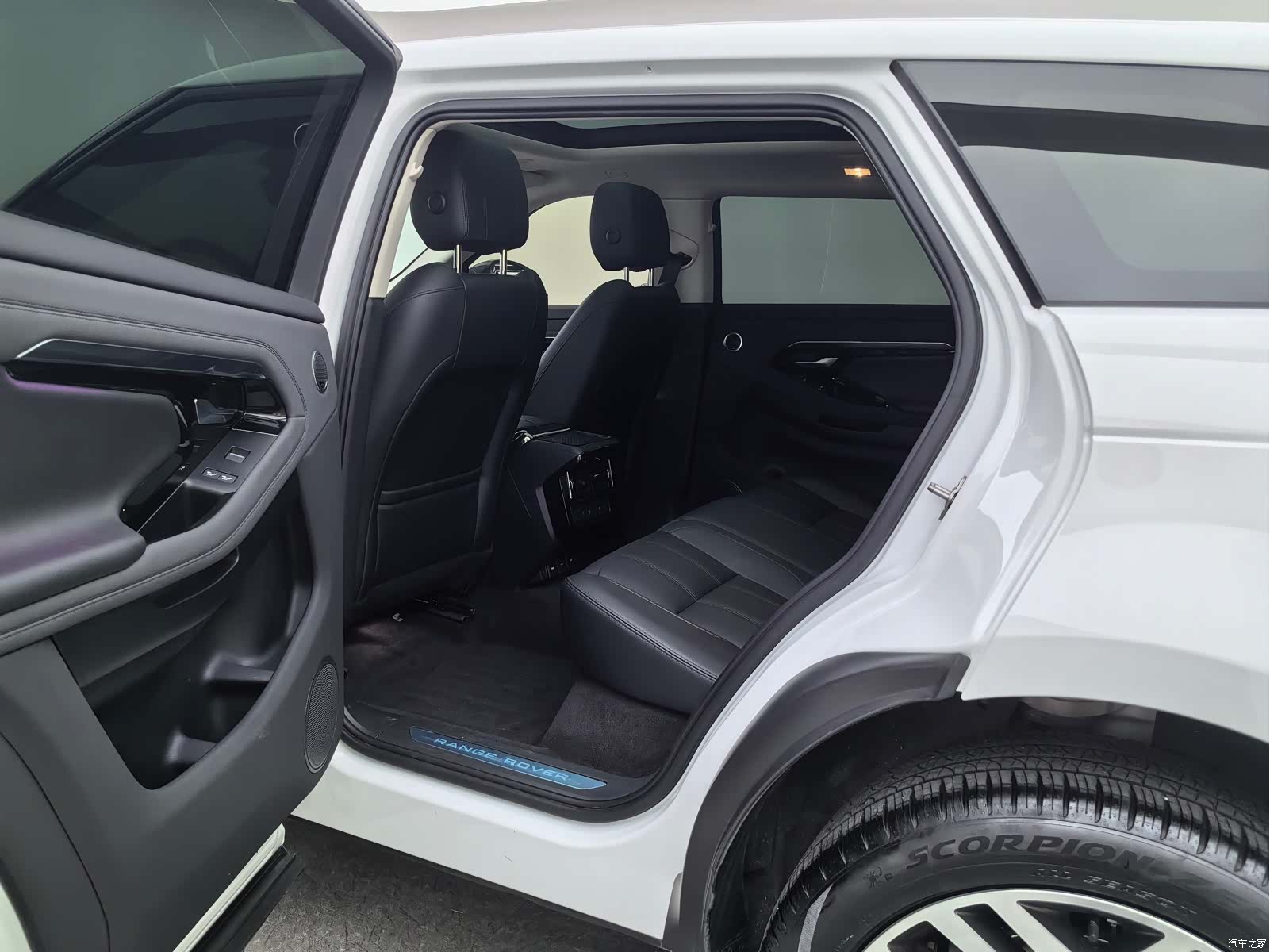 Land Rover Range Rover, 2024 12