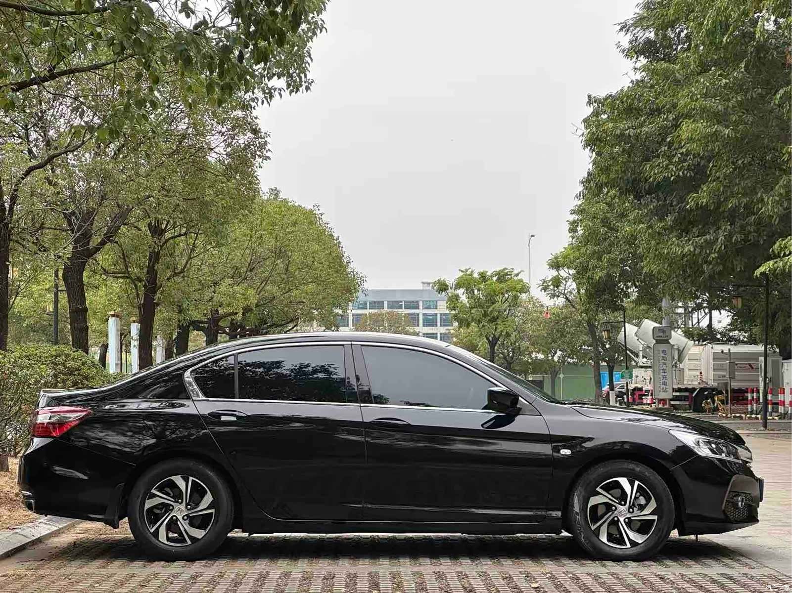 Honda Accord, 2016 4