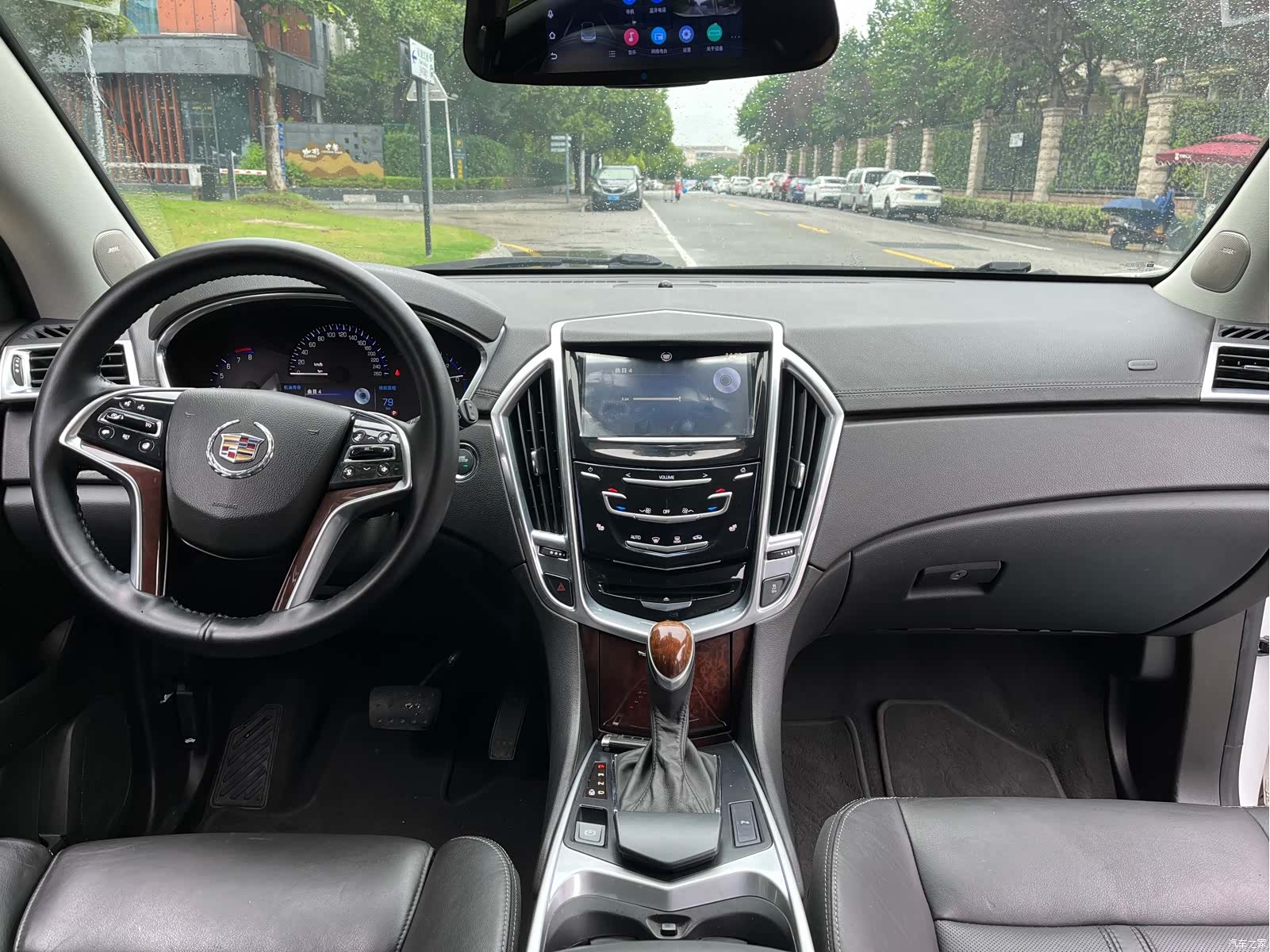 Cadillac SRX, 2014 14