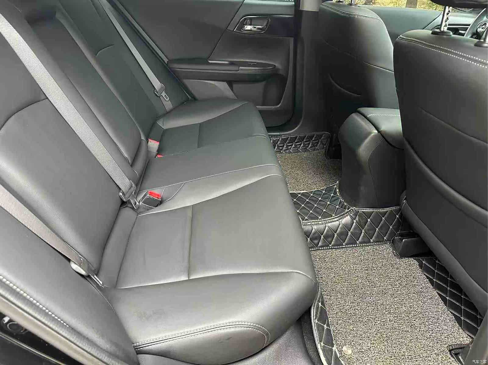 Honda Accord, 2016 11