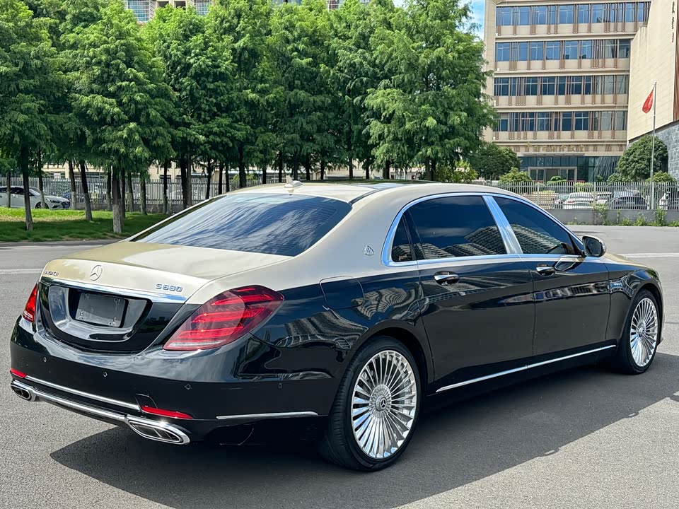 Mercedes-Benz Maybach S-class