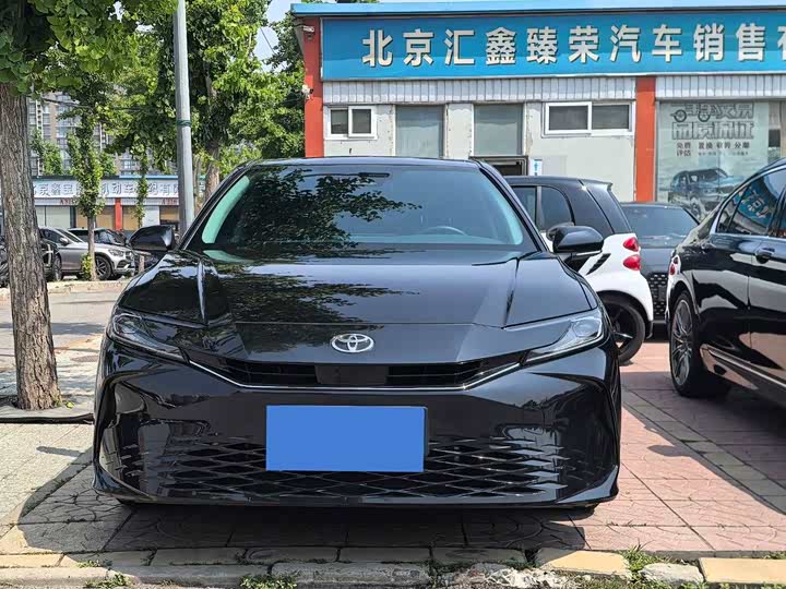 Toyota Camry, 2025 года фото 3