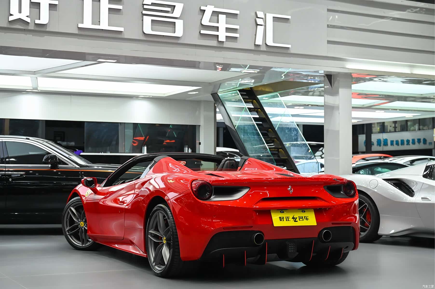 Ferrari 488, 2018 все фото