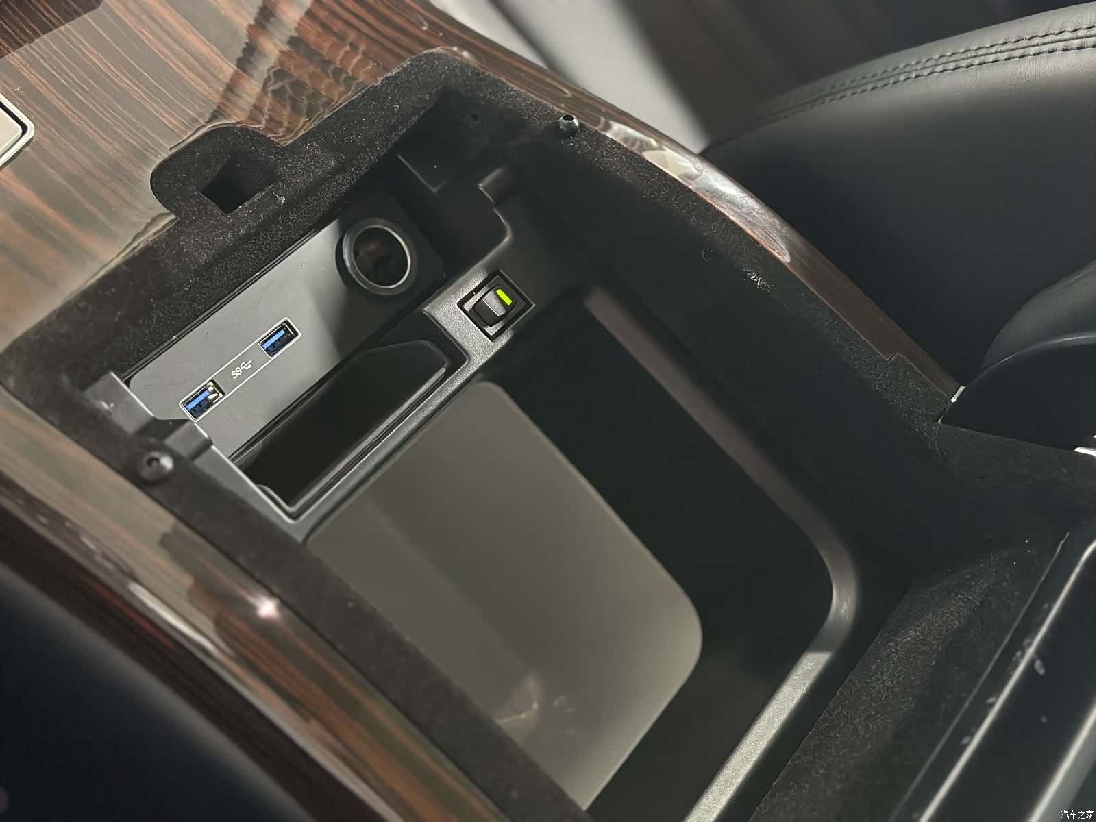 Land Rover Range Rover, 2018 15