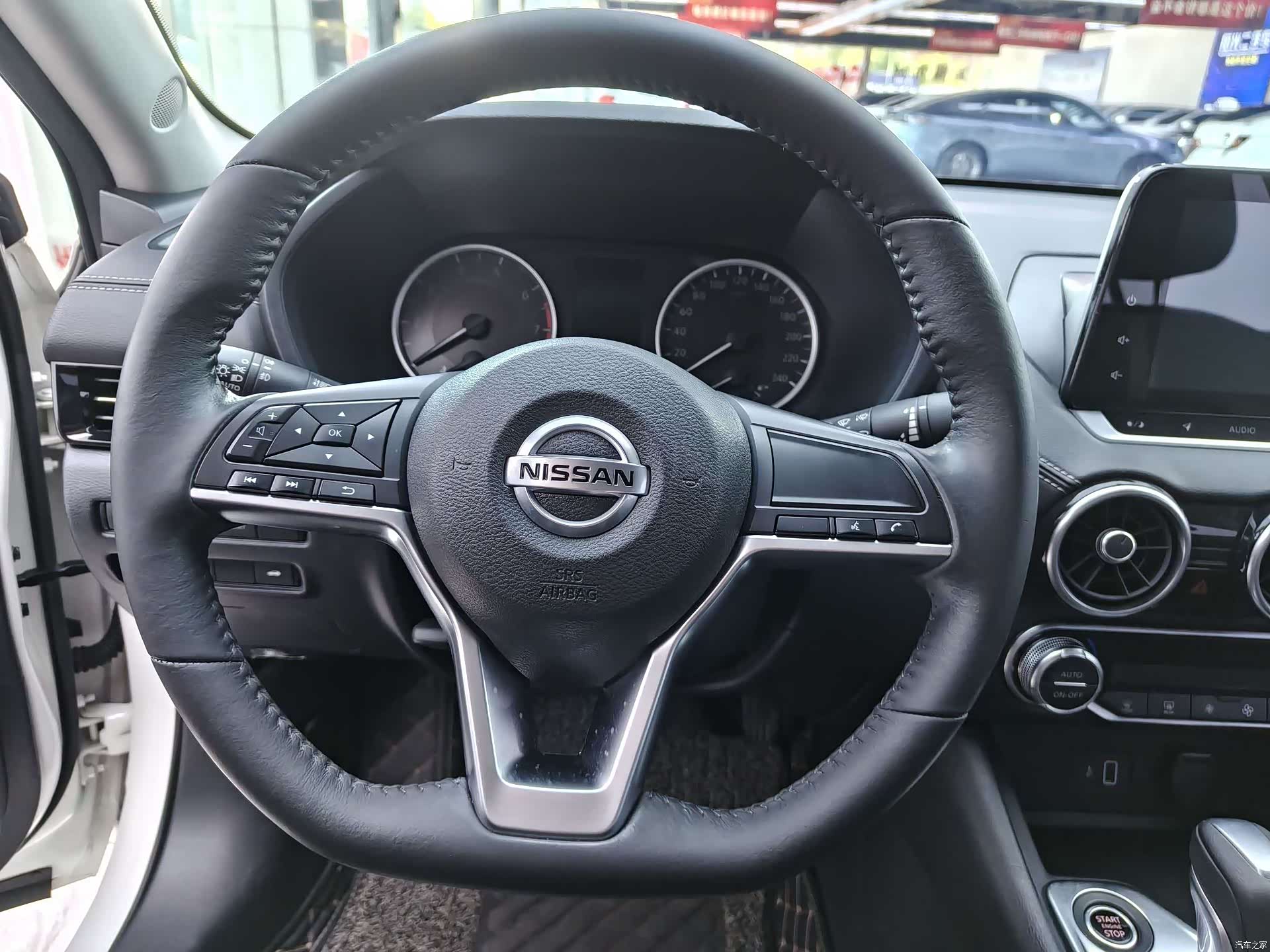 Nissan Sylphy, 2020 все фото
