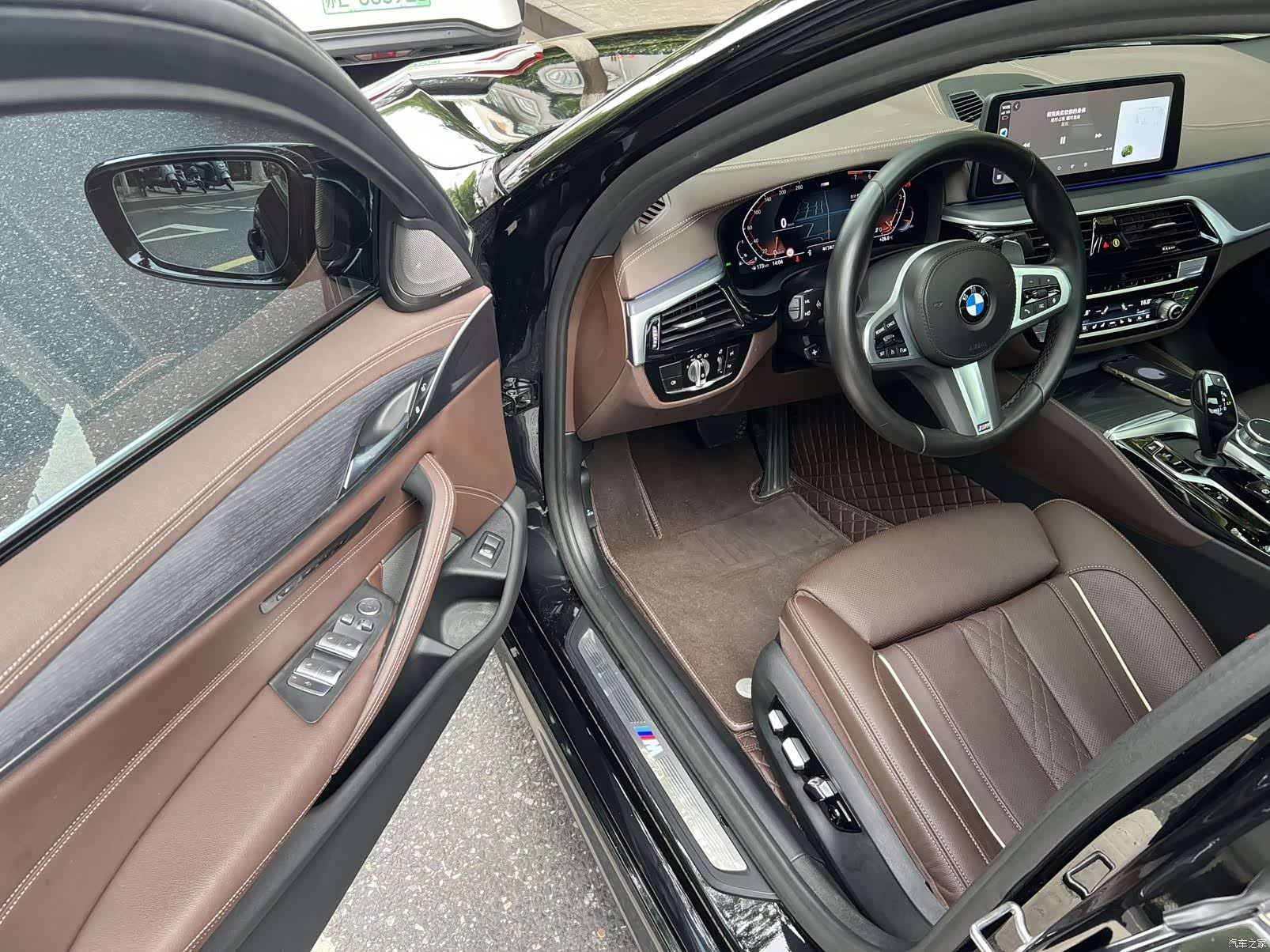 BMW 5 Series, 2022 15