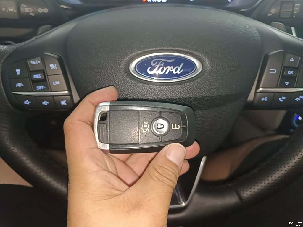 Ford Focus, 2019 9