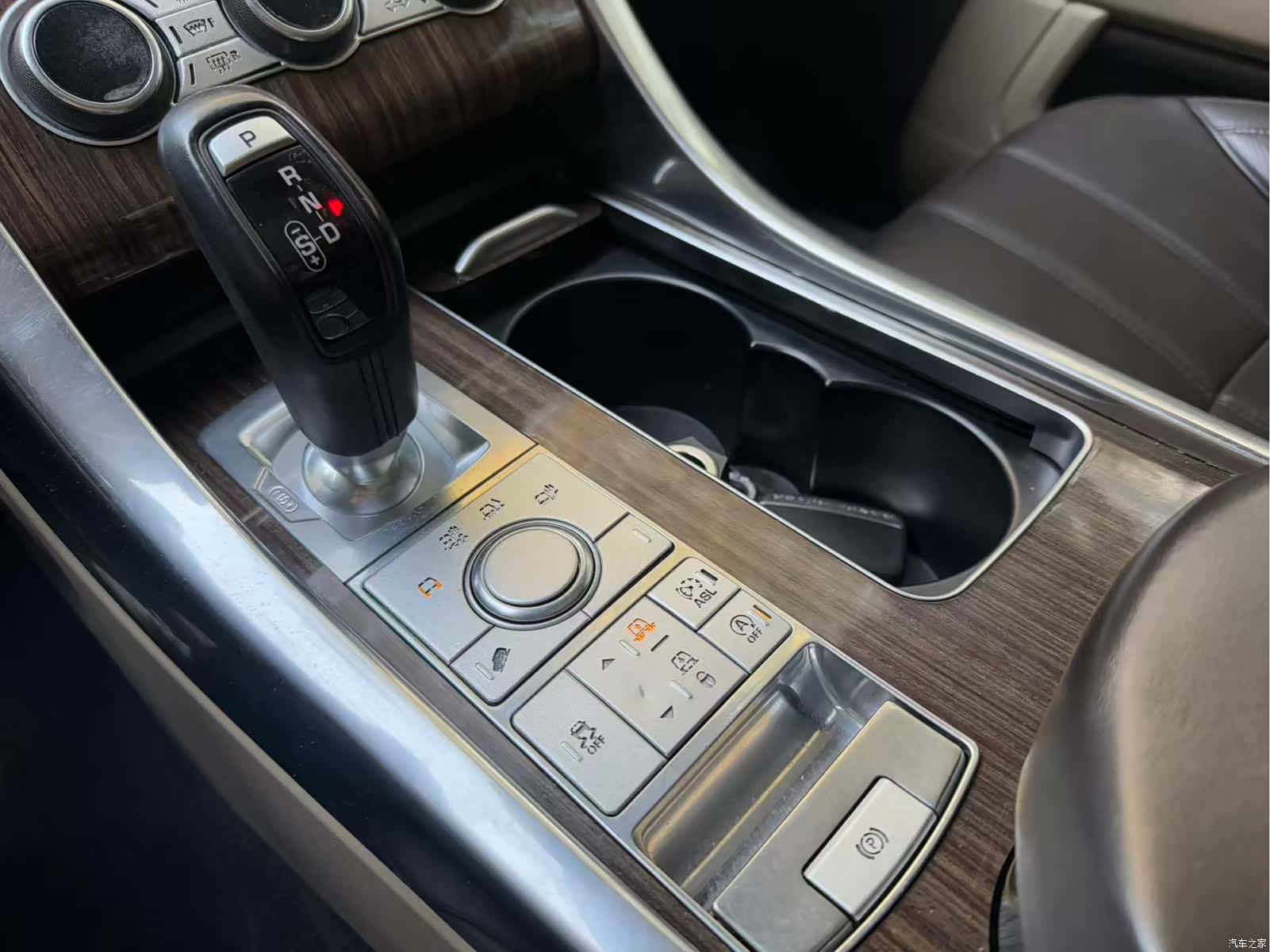 Land Rover Range Rover, 2014 9