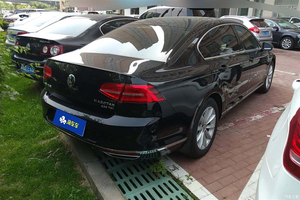 Volkswagen Magotan, 2019 3