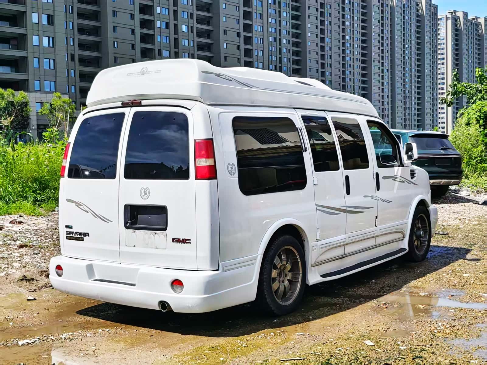 GMC SAVANA, 2011 4