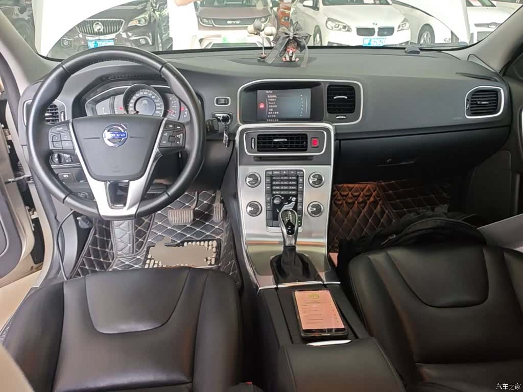 Volvo S60, 2017 10